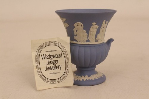 Wedgwood jasper jewellery ware - jasper,