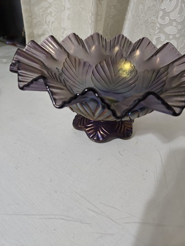 Fenton stretch glass - stretch,