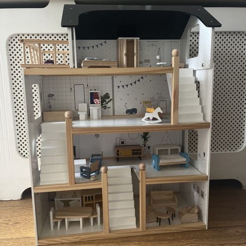 Petite amelie dolls house - petite,