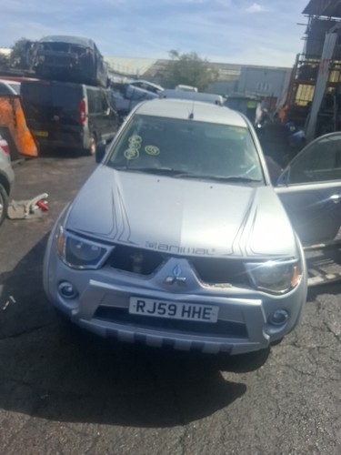 2008 mitsubishi l200 front - mitsubishi,