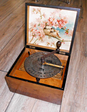 Calliope music box with 1