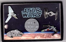 Star wars pin badge box set. 4