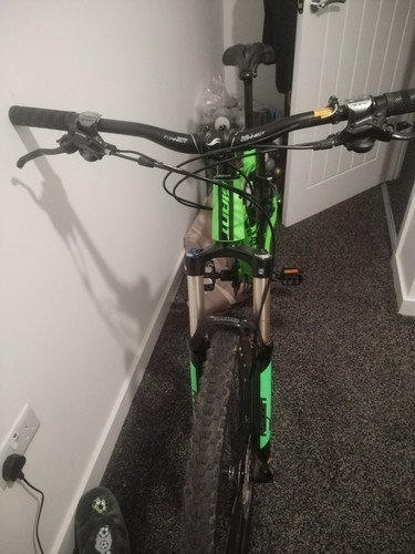 Mountain bike giant - mountain,