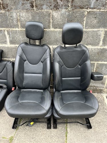 Clio mk4 front and - rear, seats