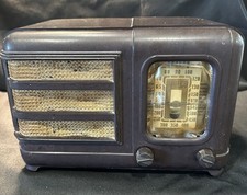Vintage Philco Tube Radio