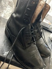 Ariat Black Equestrian Boots Size 6