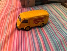 Days Gone Renault Automobiles Diecast Van Model In Yellow