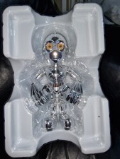 Sideshow Collectibles STAR WARS TC-14 DROID VCD Designer Toy by Medicom