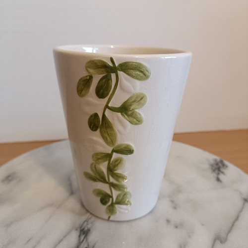 Vintage cream ceramic vase - cream,