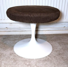 Vintage/retro Tulip Design