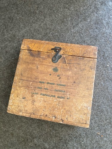 Air ministry box - box, lense