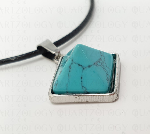 Natural quartz stone necklace - natural,
