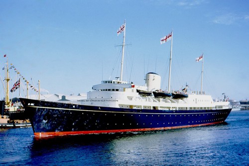 Royal yacht britannia flying - yacht,