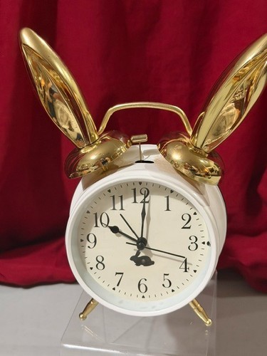 Retro alarm clock - retro,
