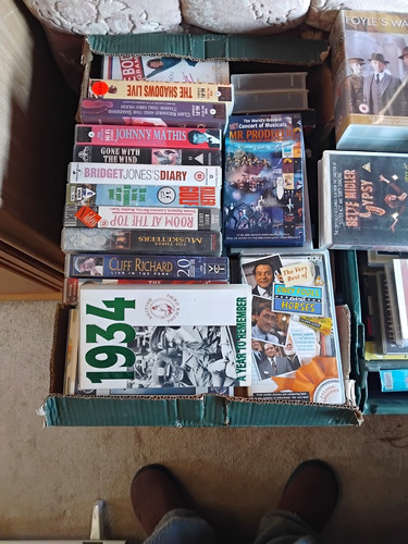 Vhs video cassette - cassette, bundle