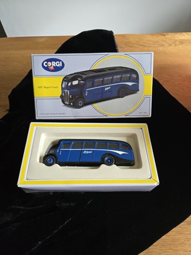 Corgi classics 97190 - aec, regal