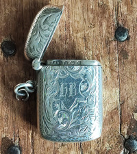 Silver Vesta Case Box