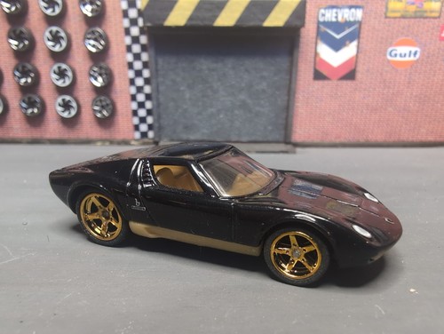 Hot wheels lamborghini - hot,