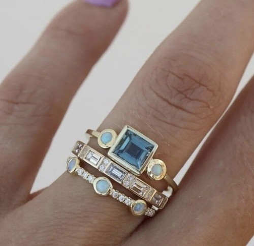 Gold piece stacking - gold, 3