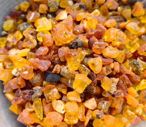 Raw baltic amber stones small - raw,