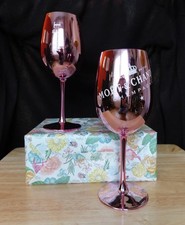 2 x Moet Chandon GLASS