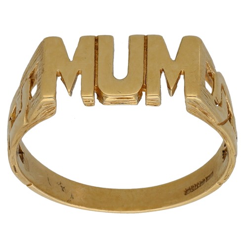 9ct gold ring 58g - 3.58g, mum