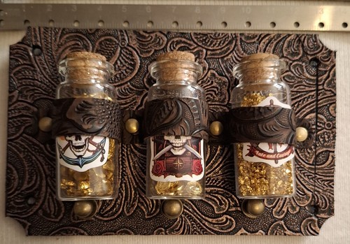 Pirate treasure holder for - pirate,