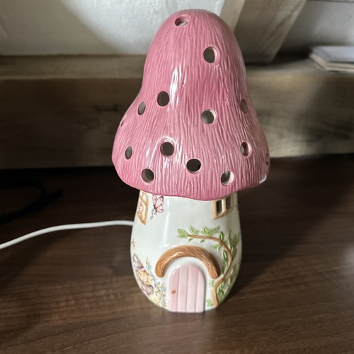 White rabbit toadstool - toadstool, 01