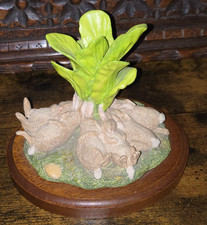 JOHN BESWICK STUDIO FIGURINE