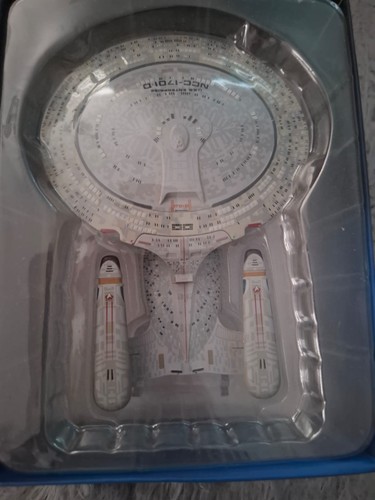 Eaglemoss star trek uss - eaglemoss,