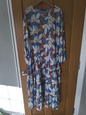 Zara Blue Floral Pleated