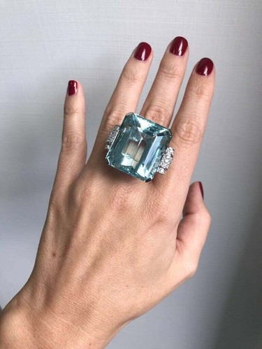 Estate large emerald - ct,