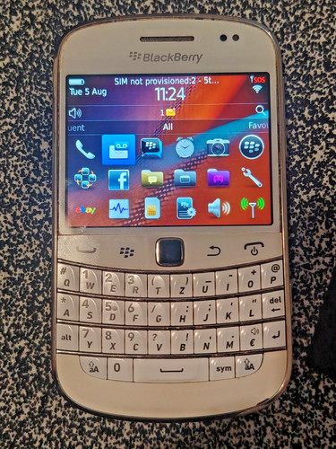 Blackberry bold touch 9900 - touch,