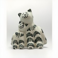 Burnham Pottery Cat & Kitten