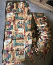 Kitchen Dining Room Curtains 2 Pairs + 10 Seat Pads Red Green Rust Colour