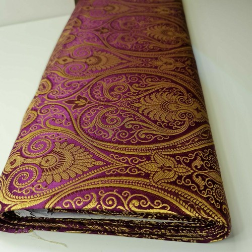 Brocade paisley gold - brocade,