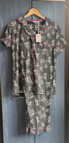 Black white floral - black,