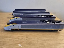 Hornby Eurostar & Coaches OO Gauge