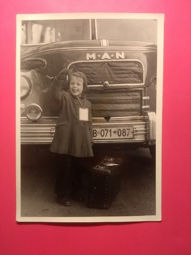 Old photo girl - , car