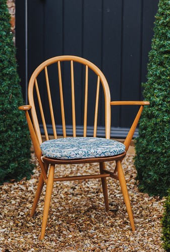 Ercol windsor armchair - armchair,