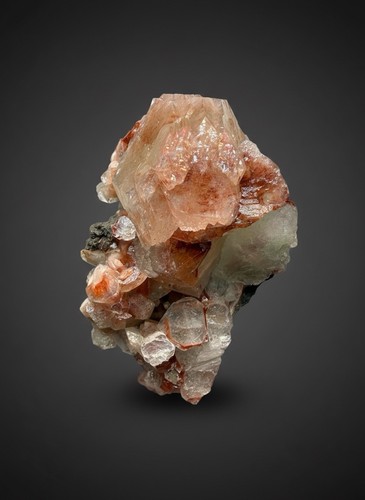 Rare red apophyllite crystal - apophyllite, |
