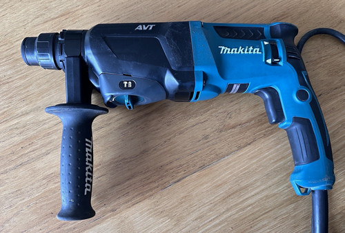 Makita avt hr2601 - makita, corded