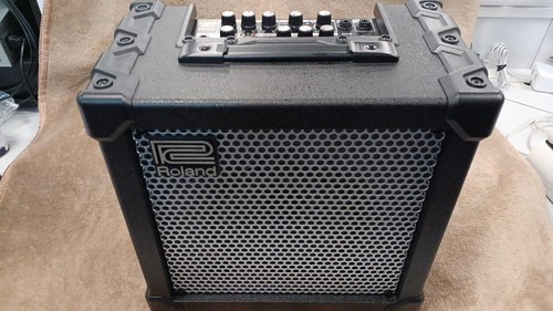 Roland guitar amplifier - guitar,