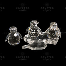 Swarovski Crystal BABY PENGUINS SET OF 3 & BASE 209588 Mint Rare Boxed Retired