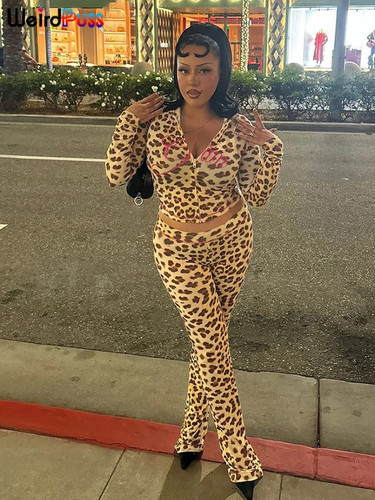 Leopard letter print - letter, piece
