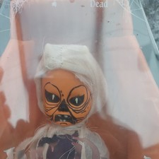 Living Dead Dolls, Ye Ole