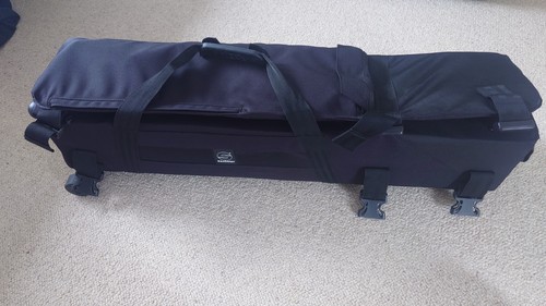 Sachtler st701 tripod - sachtler, bag