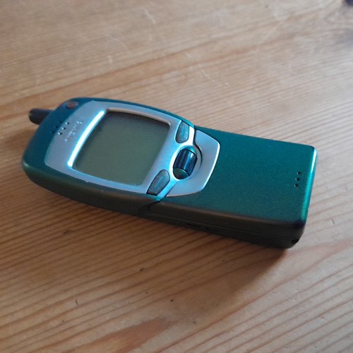 Vintage nokia 7110 - vintage,