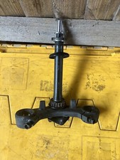 SUZUKI GSX750F GSX 750 F LOWER BOTTOM FORK STEERING YOKE 88-97 OEM