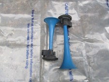 Porsche 993 RS FIAMM air horns blue